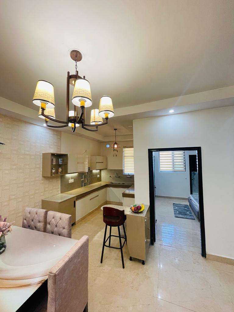 3 BHK LUXURY FULLY FURNISHED BUILDER FLOOR  HOUSE AT VIP ENCLAVE VIP ROAD 